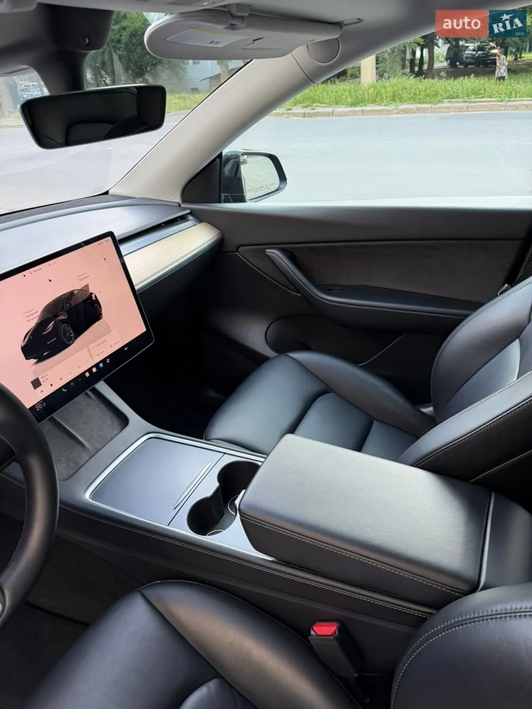 2022 Tesla Model Y - мініатюра 43