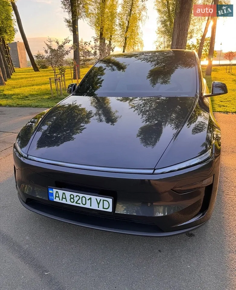 2024 Tesla Model Y - мініатюра 16