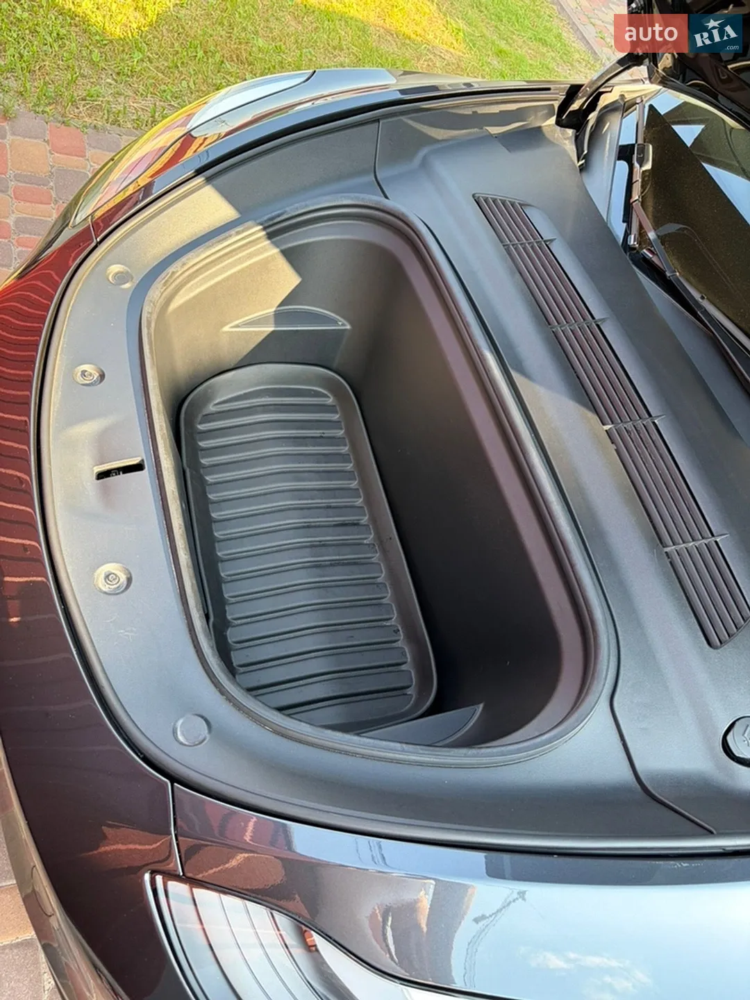 2024 Tesla Model Y - мініатюра 10