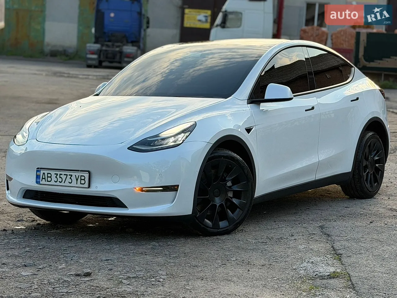 2021 Tesla Model Y - мініатюра 36