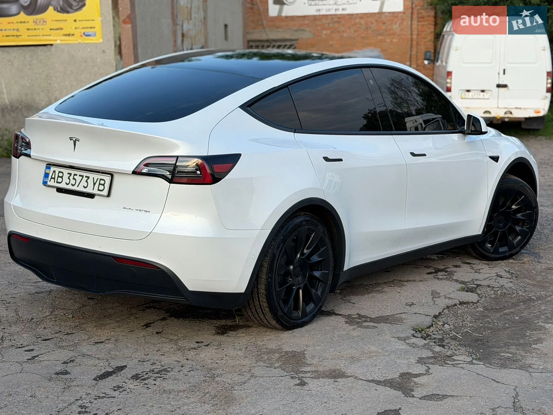 2022 Tesla Model Y - мініатюра 5