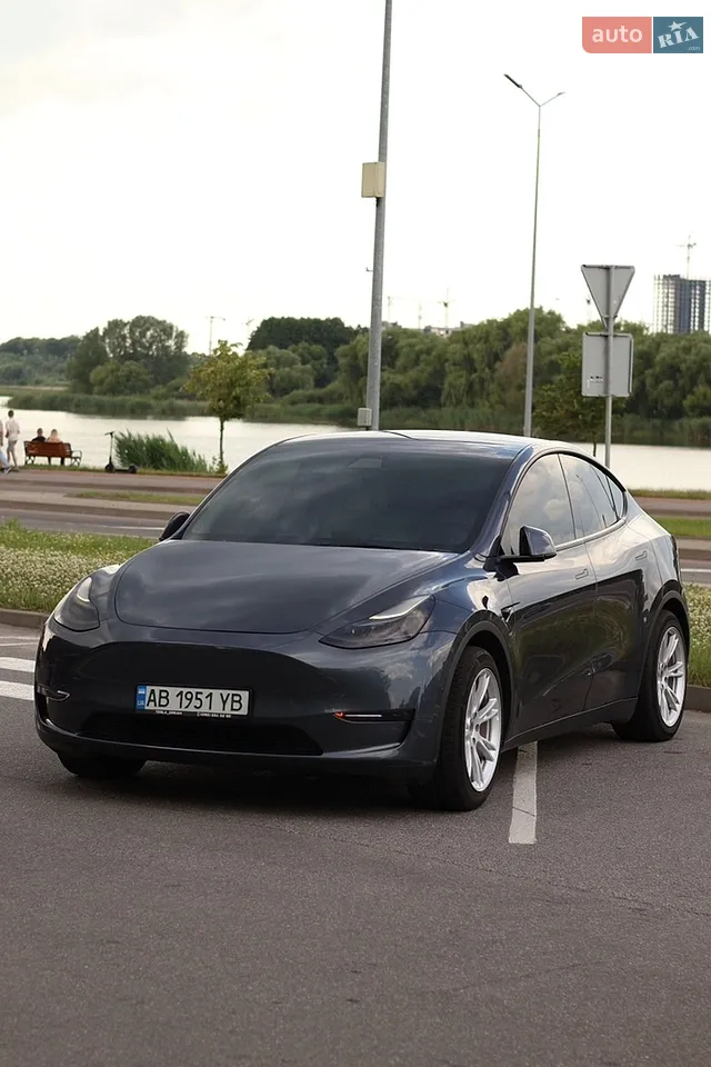 2023 Tesla Model Y - мініатюра 25