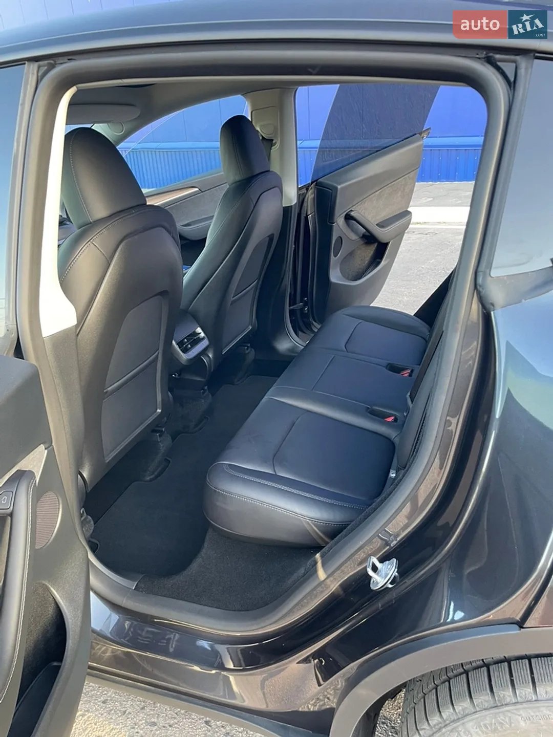 2024 Tesla Model Y - мініатюра 42