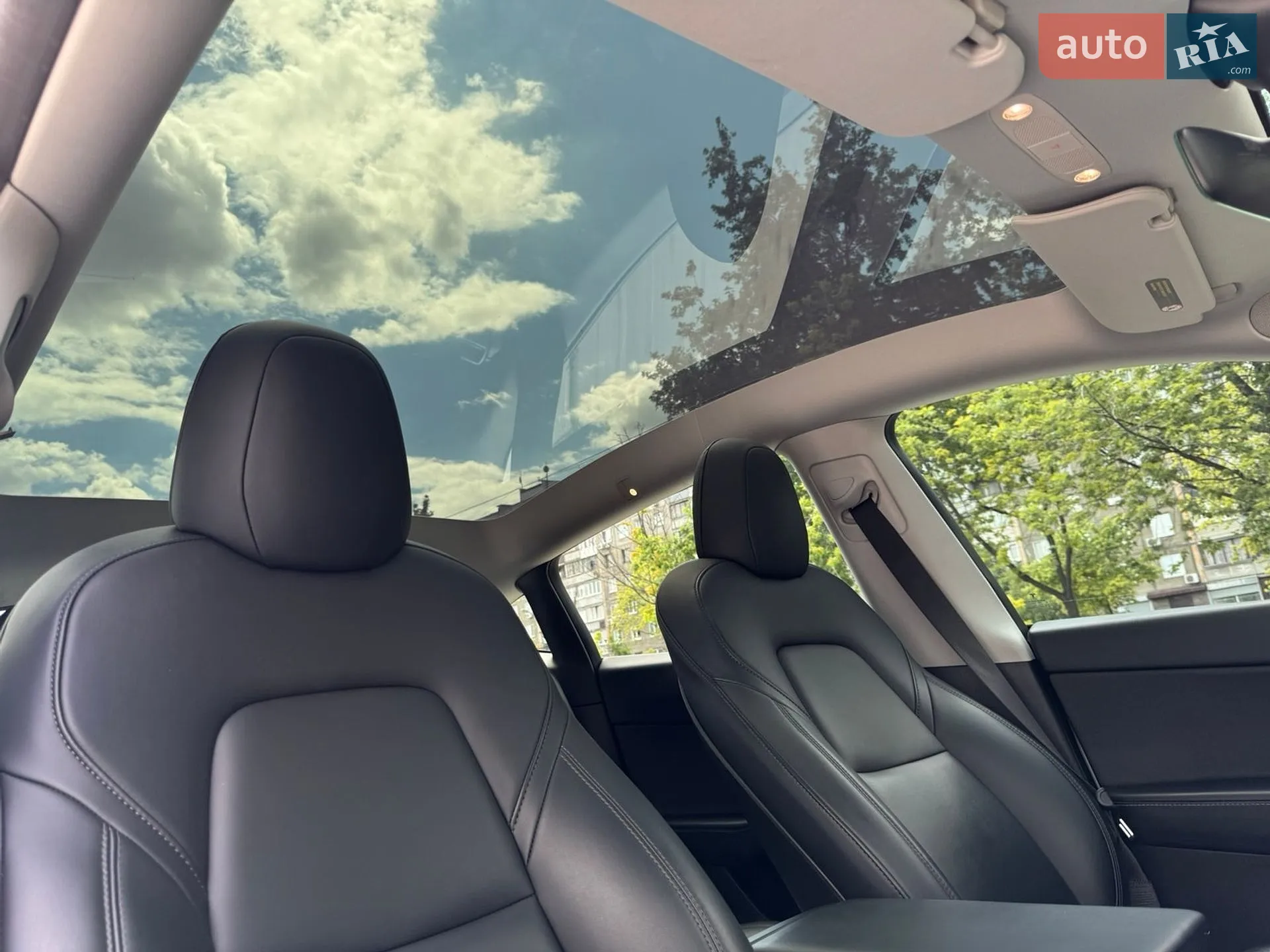 2021 Tesla Model Y - мініатюра 14