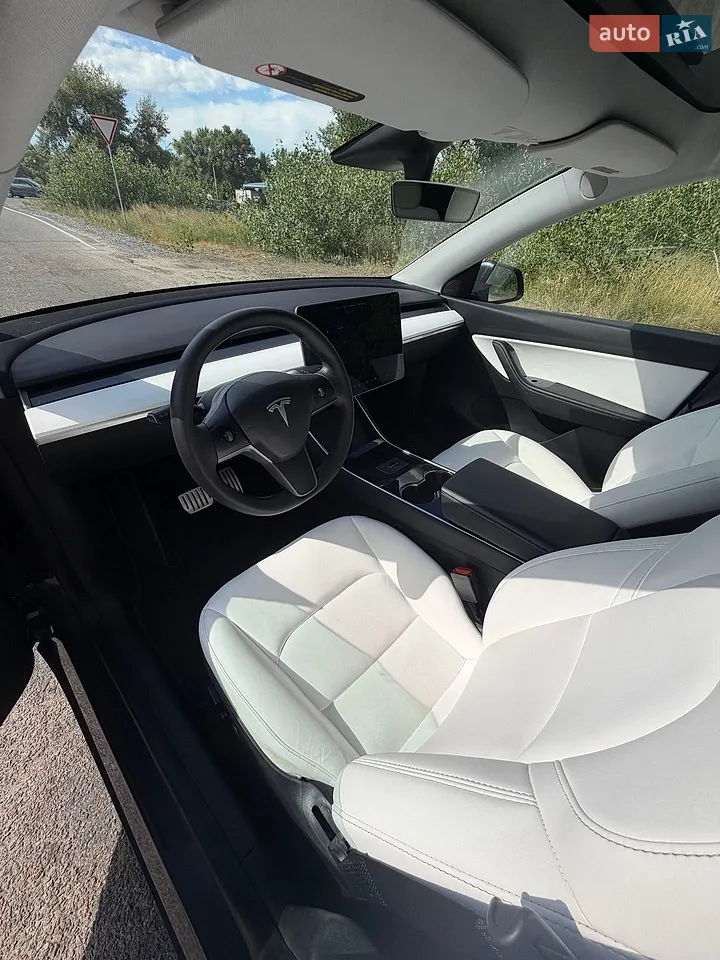 2020 Tesla Model Y - мініатюра 19