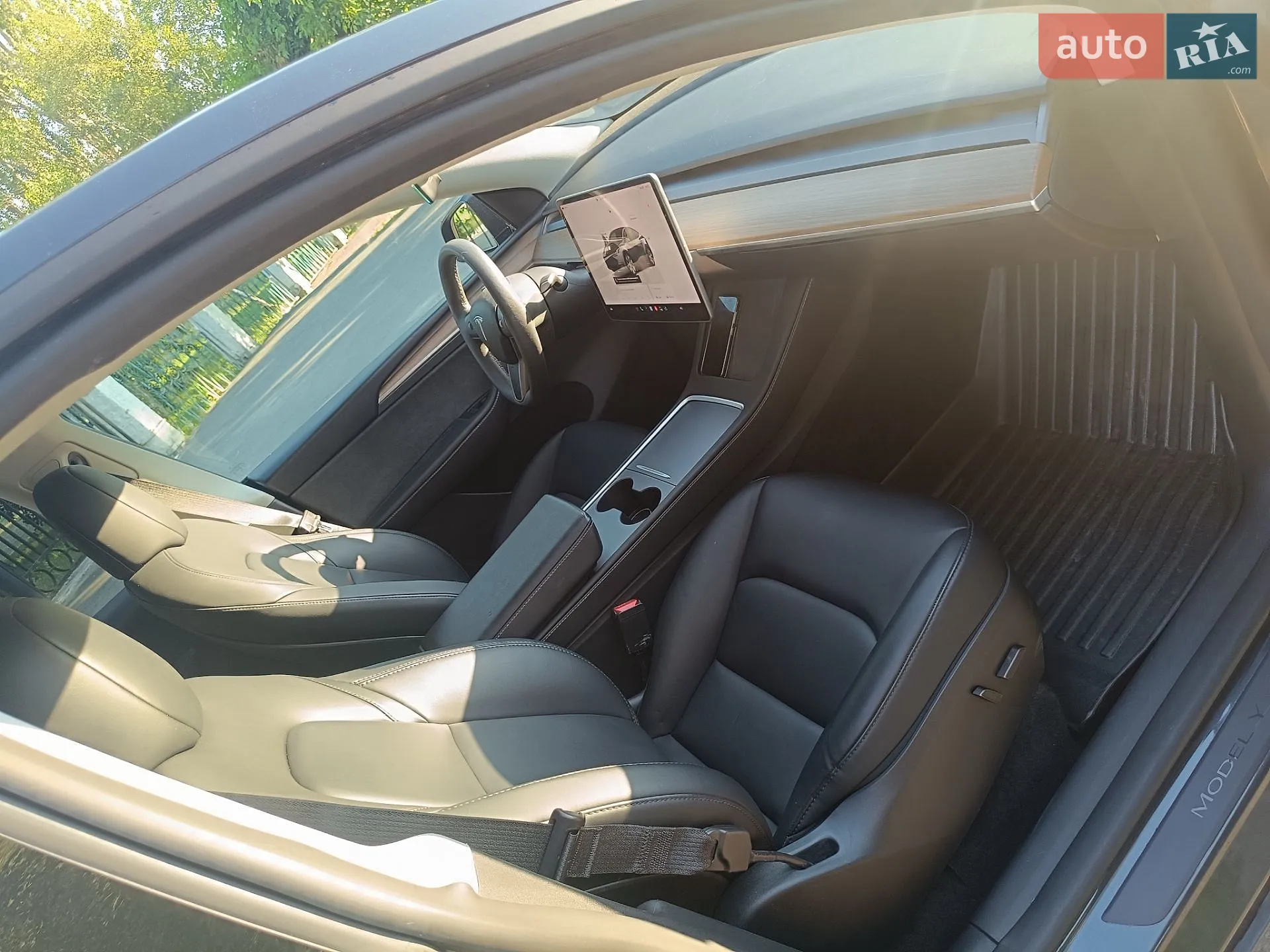 2024 Tesla Model Y - мініатюра 14