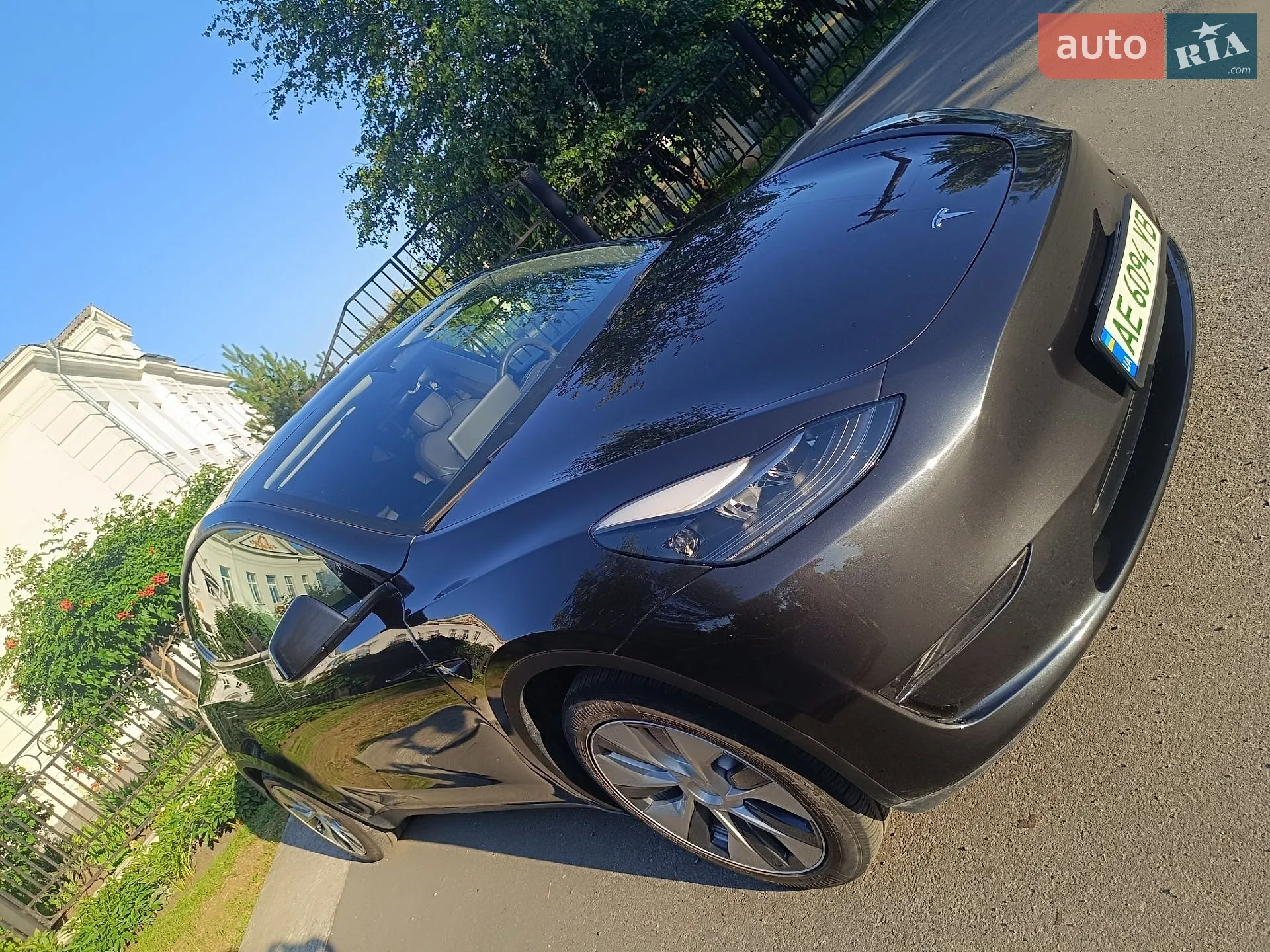 2024 Tesla Model Y - мініатюра 13