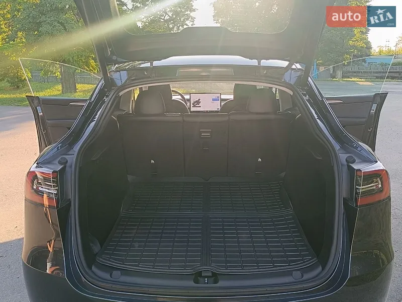 Tesla Model Y 2024 VIN 7SAYGDED1RF053597 фото оголошення 38 з 66
