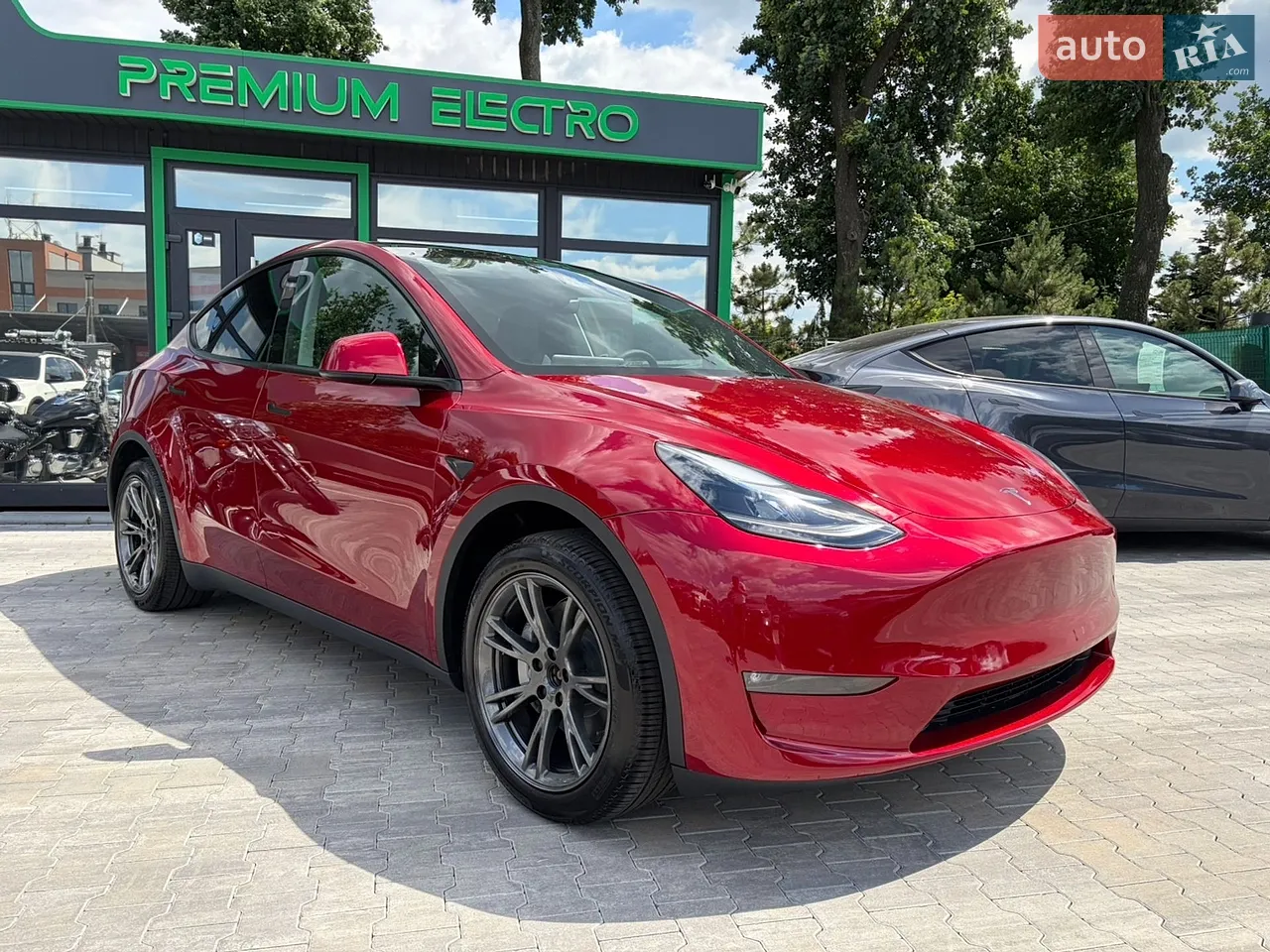 2025 Tesla Model Y - мініатюра 42