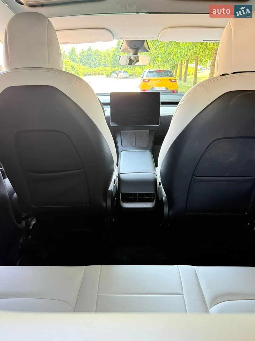 2022 Tesla Model Y - мініатюра 16