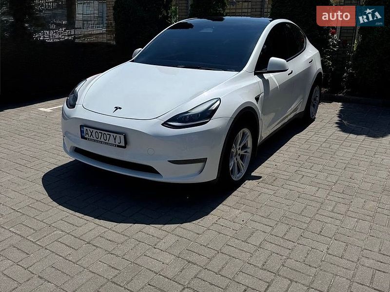 Внедорожник / Кроссовер Tesla Model Y 2022 в Мерефа