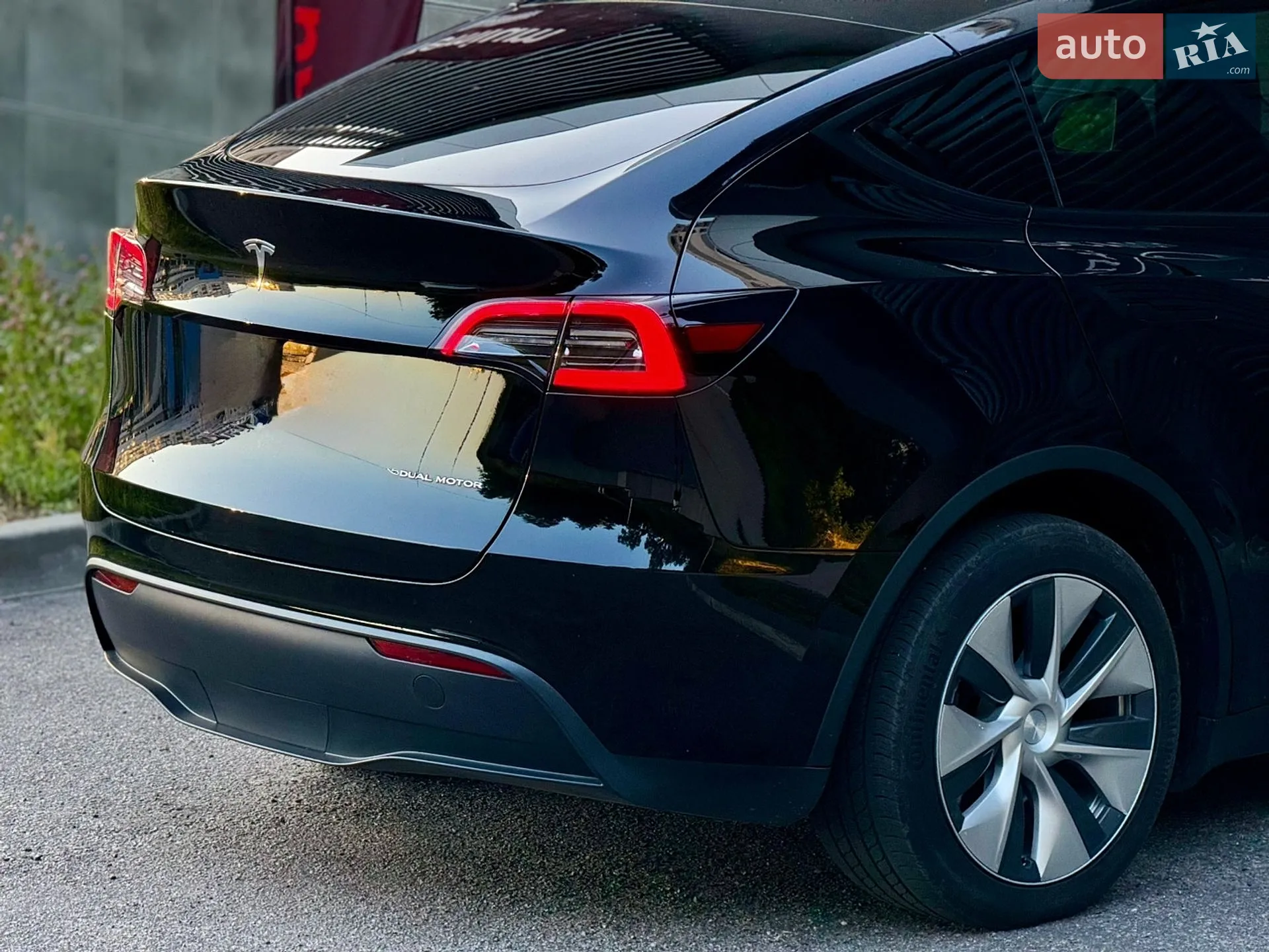 2023 Tesla Model Y - мініатюра 12