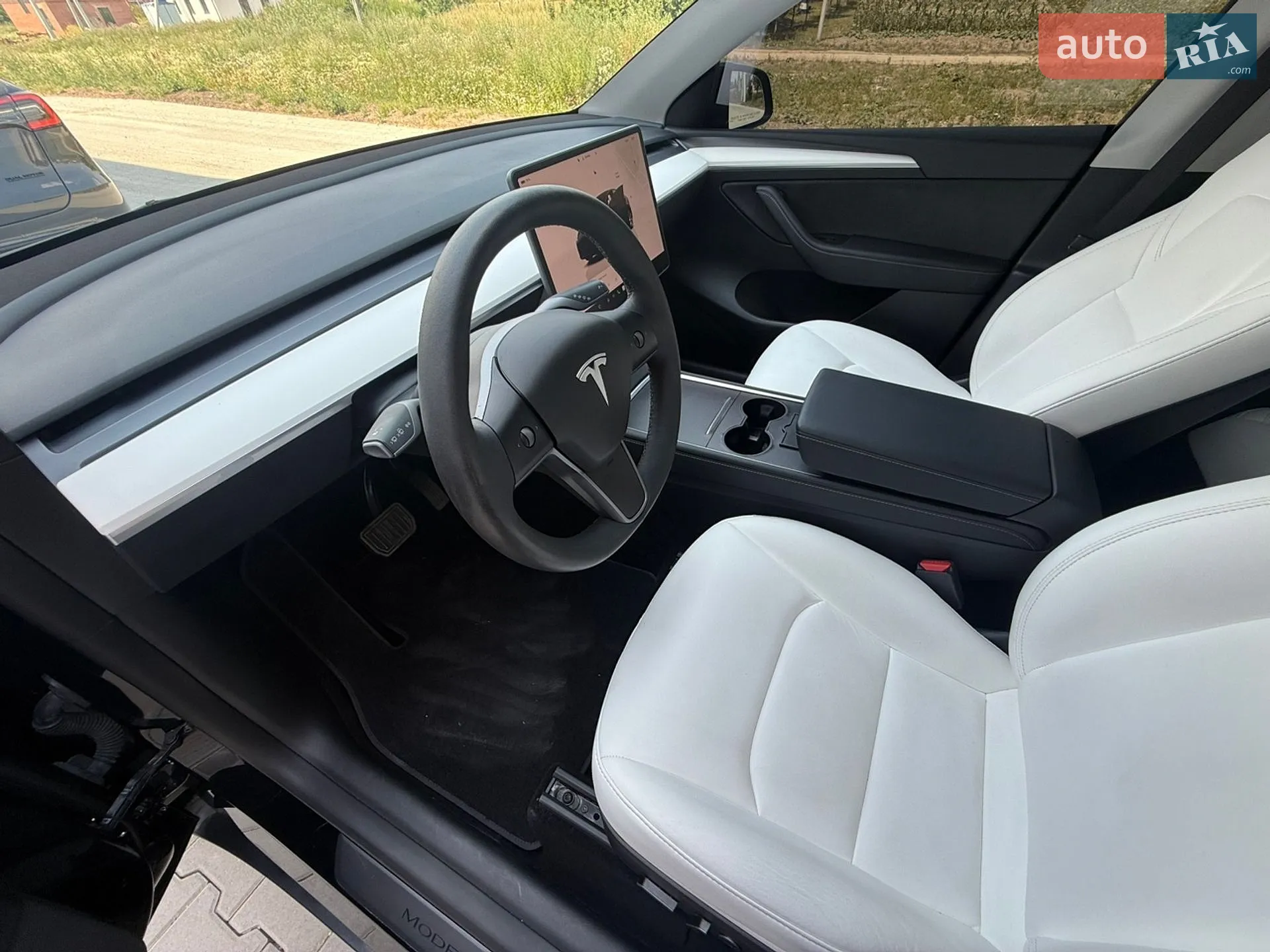 2023 Tesla Model Y - мініатюра 9