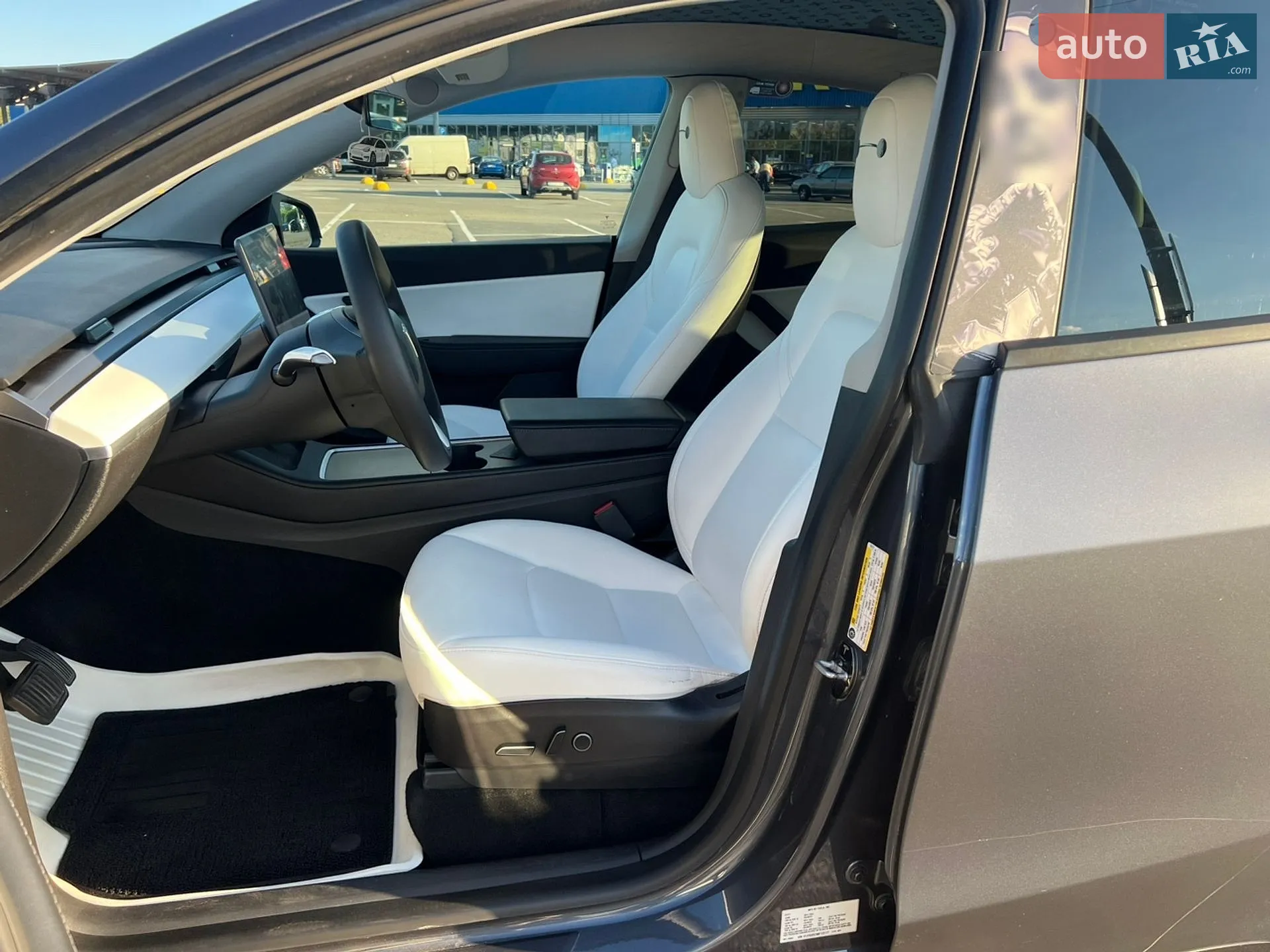 2021 Tesla Model Y - мініатюра 10