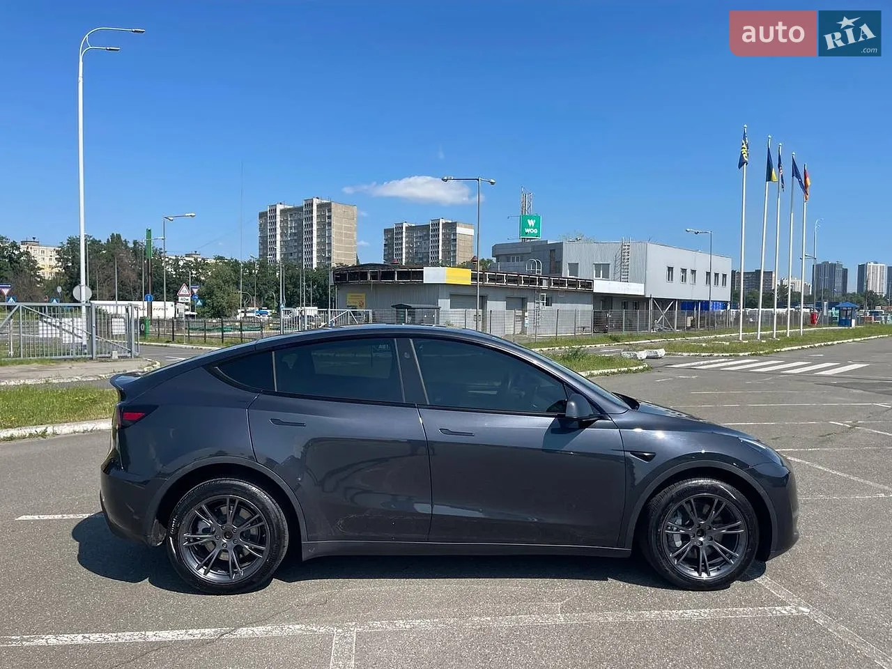 2021 Tesla Model Y - мініатюра 22