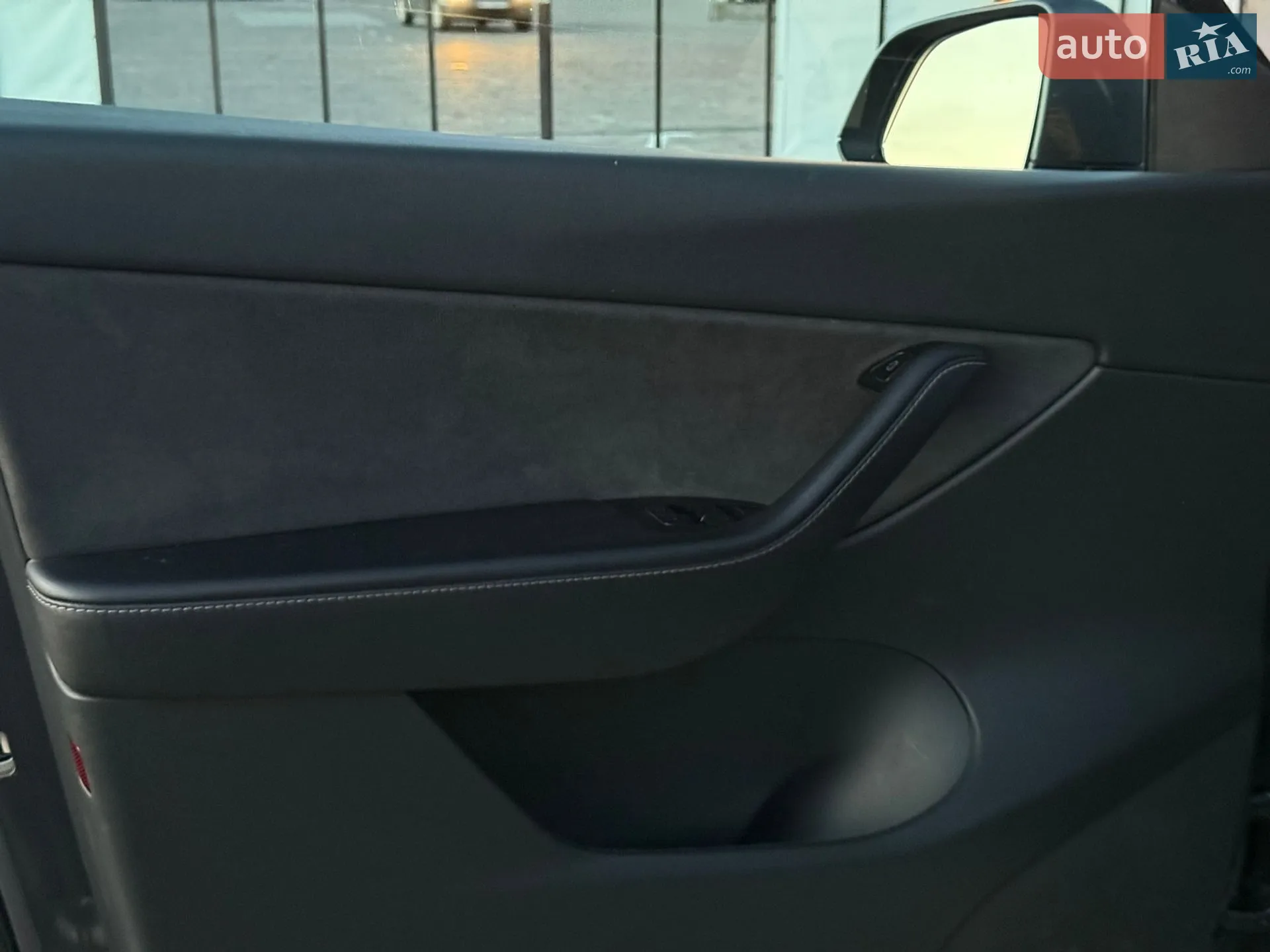 2020 Tesla Model Y - мініатюра 14