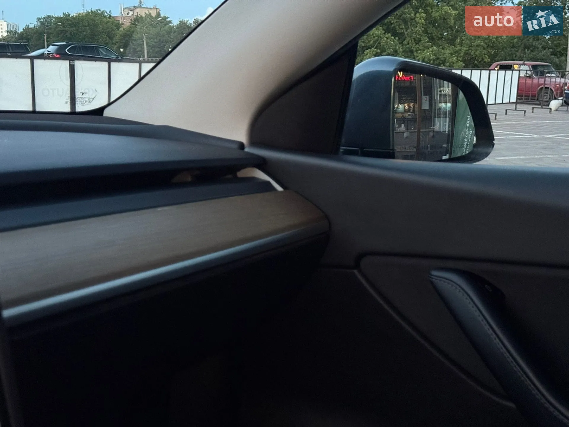 2020 Tesla Model Y - мініатюра 23