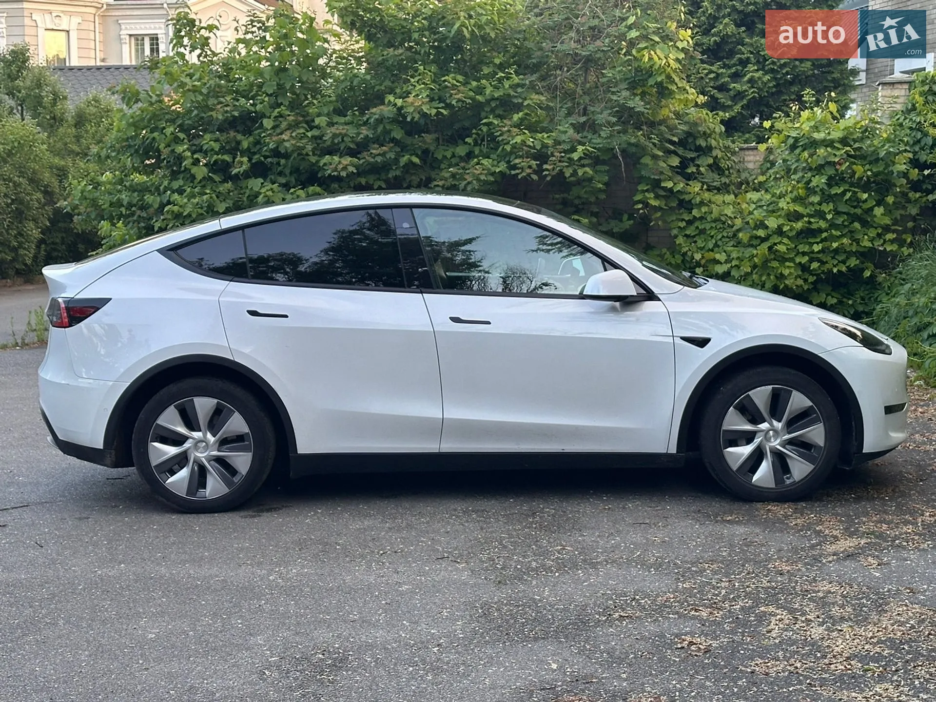 2021 Tesla Model Y - мініатюра 8