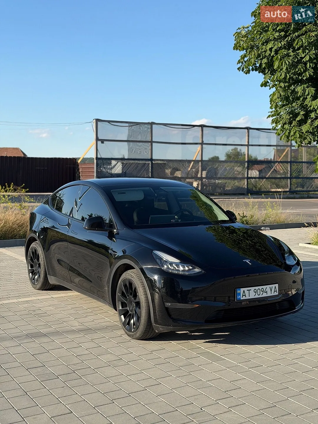 2021 Tesla Model Y - мініатюра 3