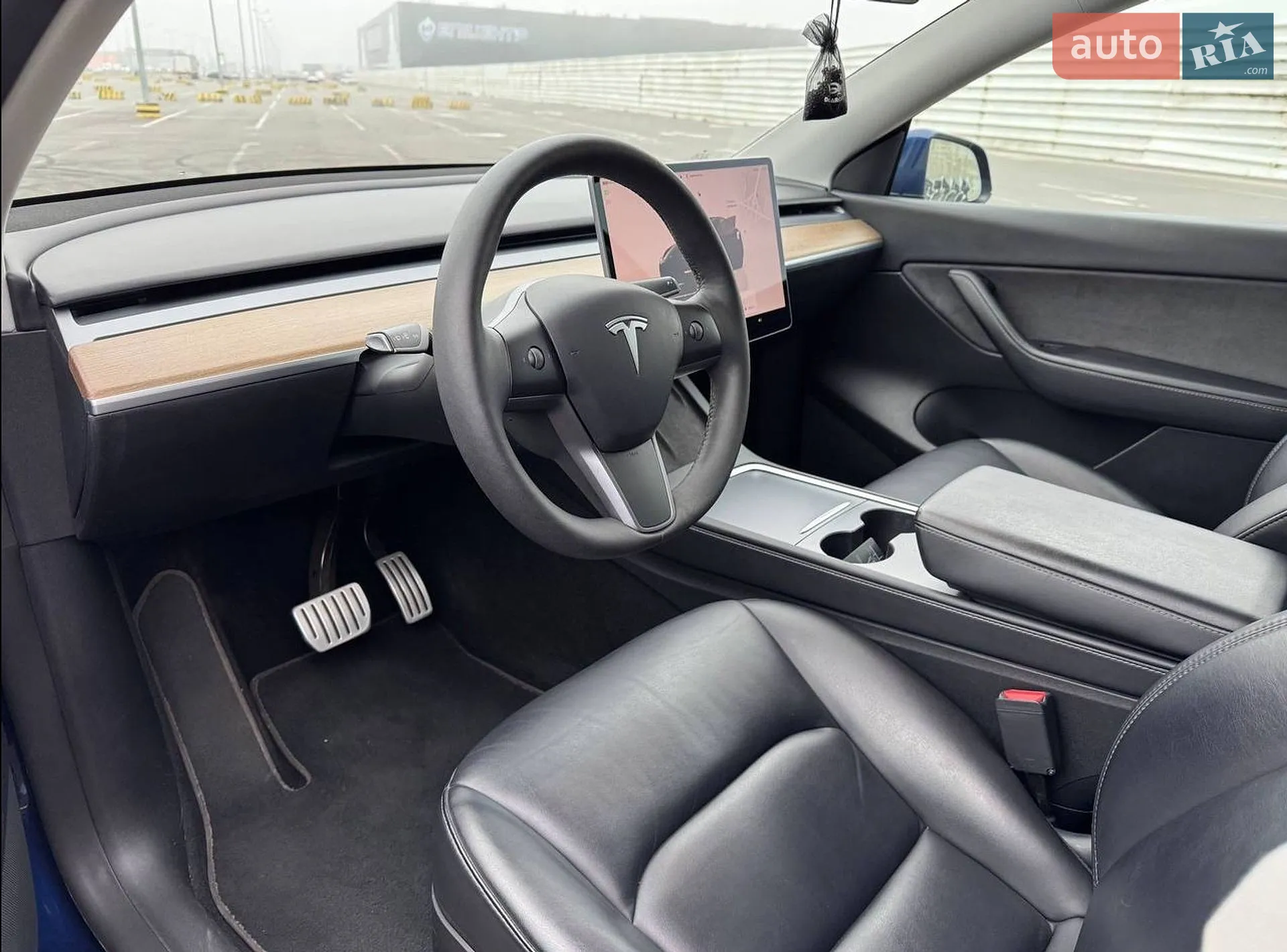 2022 Tesla Model Y - мініатюра 6