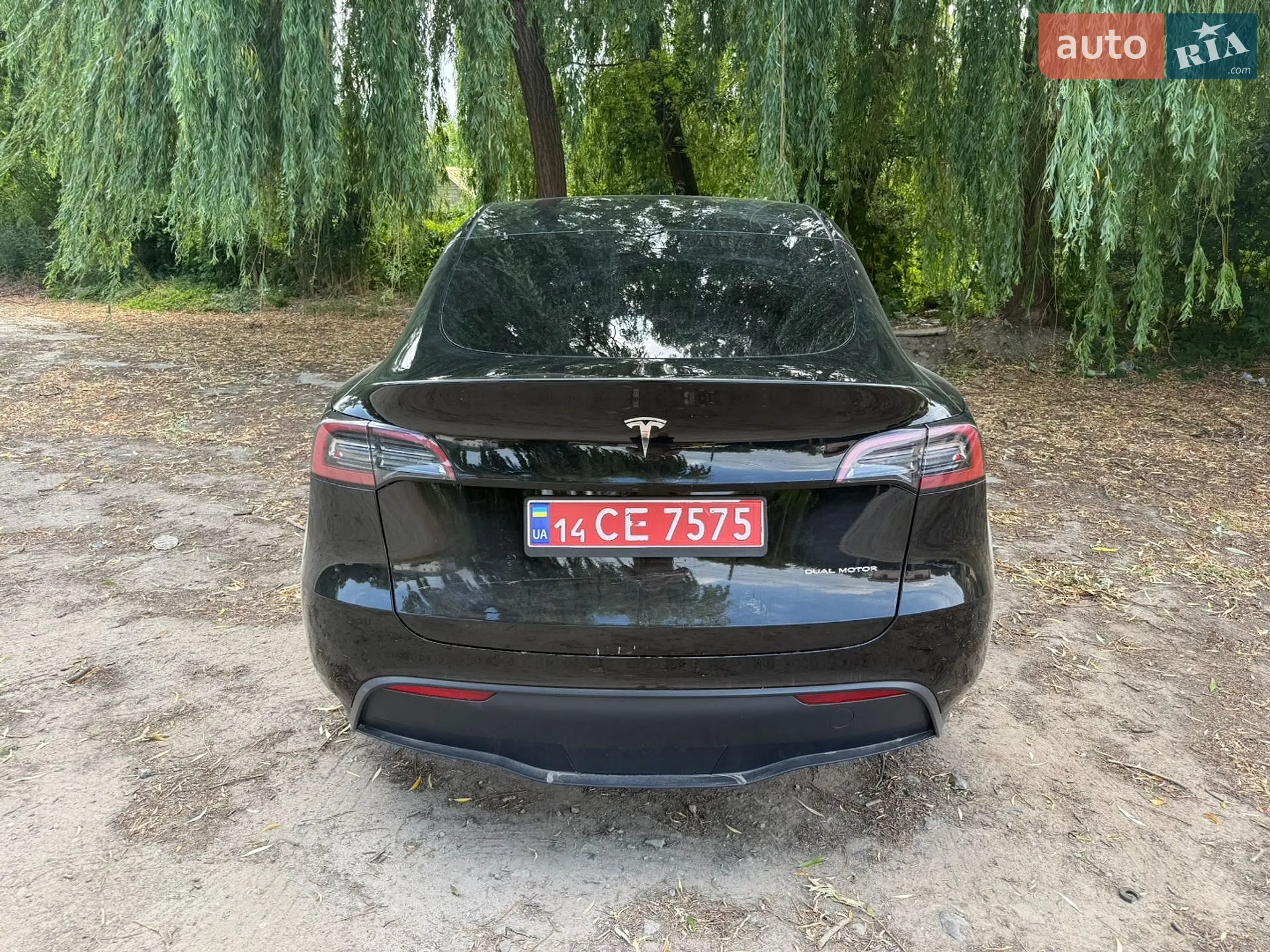 2024 Tesla Model Y - мініатюра 8