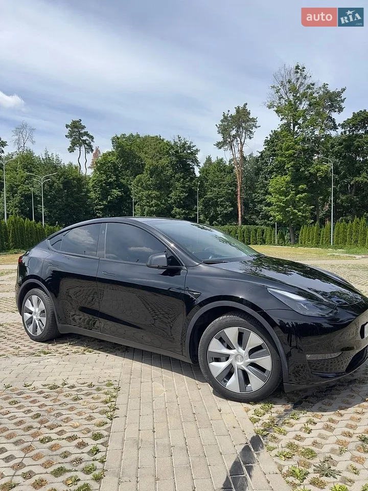 2024 Tesla Model Y - мініатюра 17