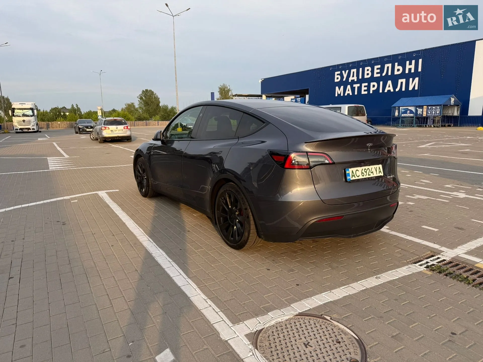 2023 Tesla Model Y - мініатюра 30