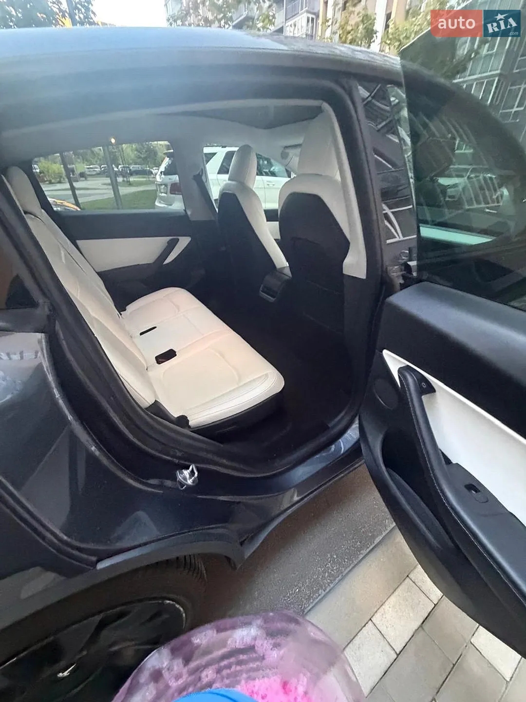2022 Tesla Model Y - мініатюра 18
