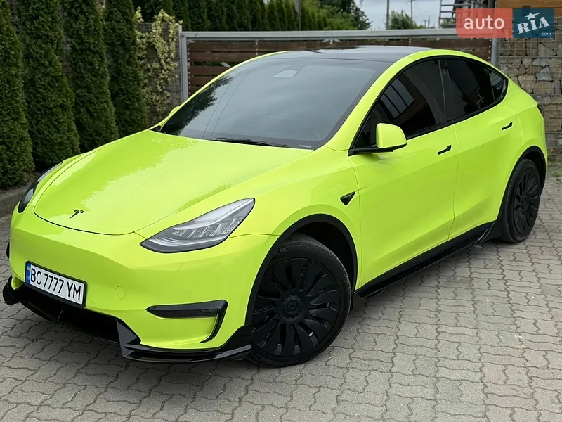 Tesla Model Y 2022 VIN 7SAYGDEE7NF574617 фото оголошення 3 з 116