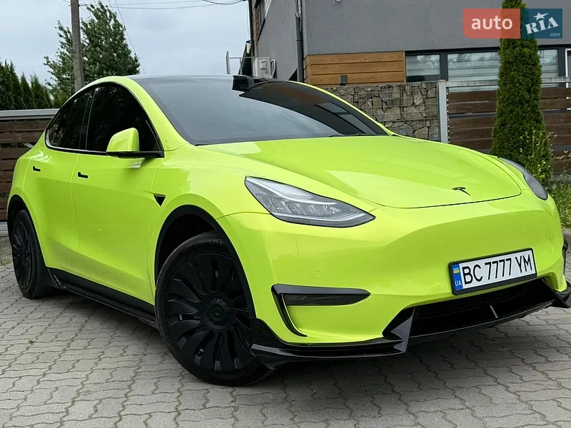 Tesla Model Y 2022 VIN 7SAYGDEE7NF574617 фото оголошення 33 з 116