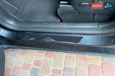 Внедорожник / Кроссовер Tesla Model Y 2024 в Киеве