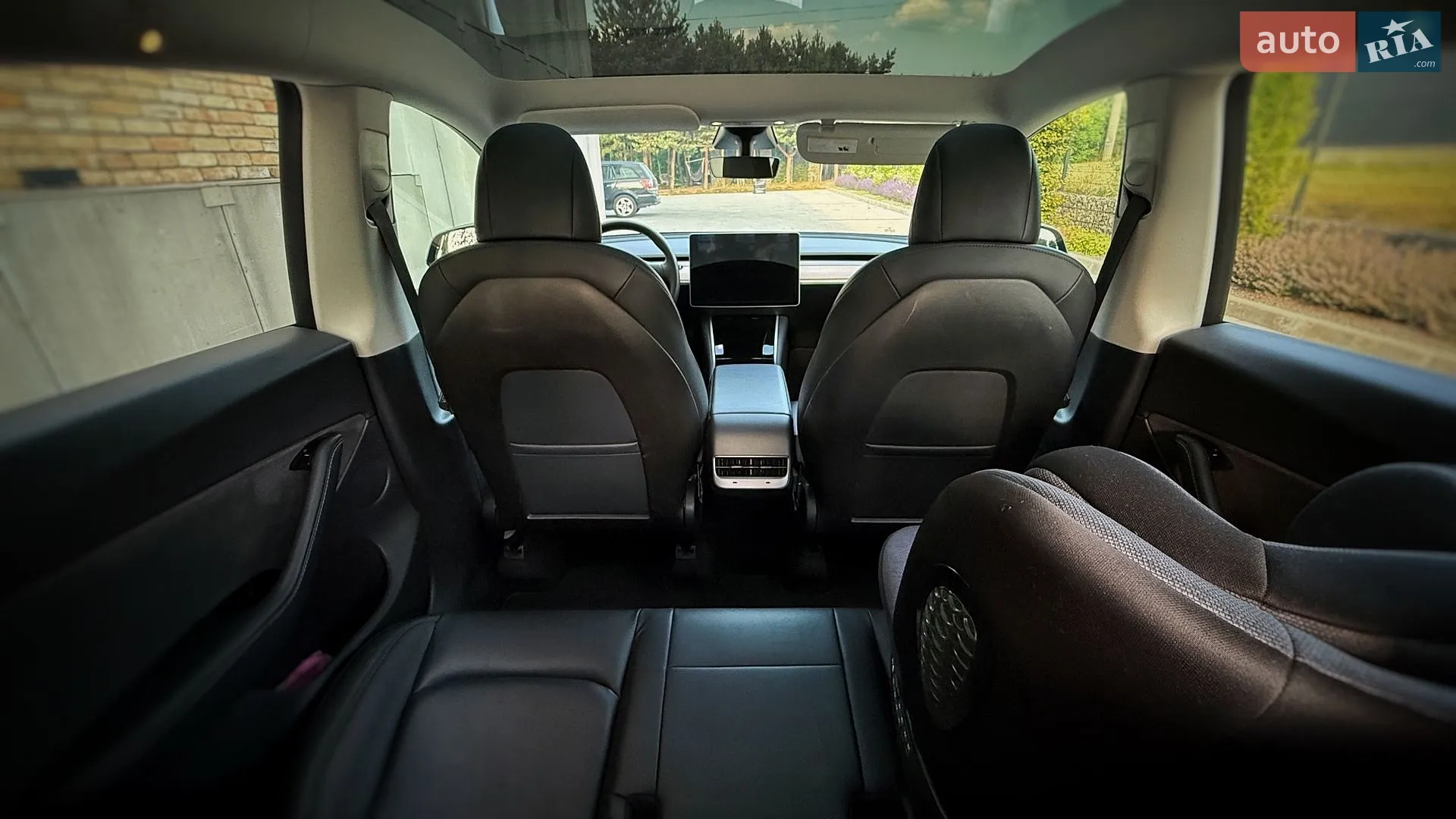 2020 Tesla Model Y - мініатюра 30
