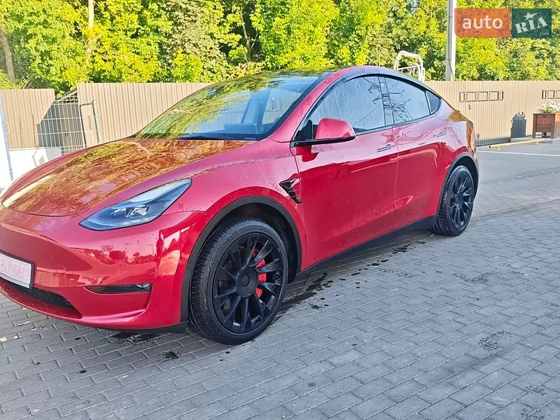 Tesla Model Y 2021