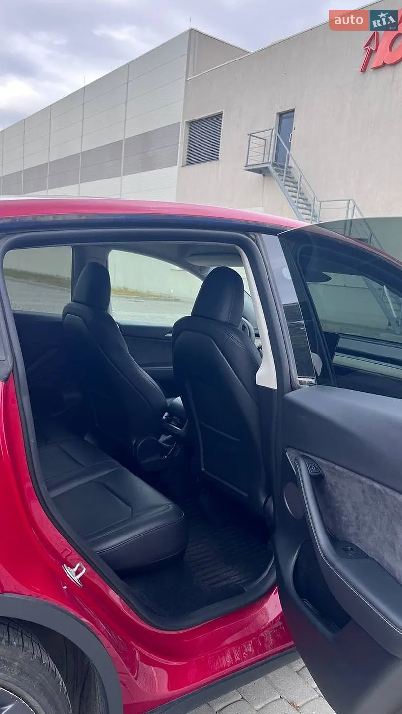 2023 Tesla Model Y - мініатюра 30