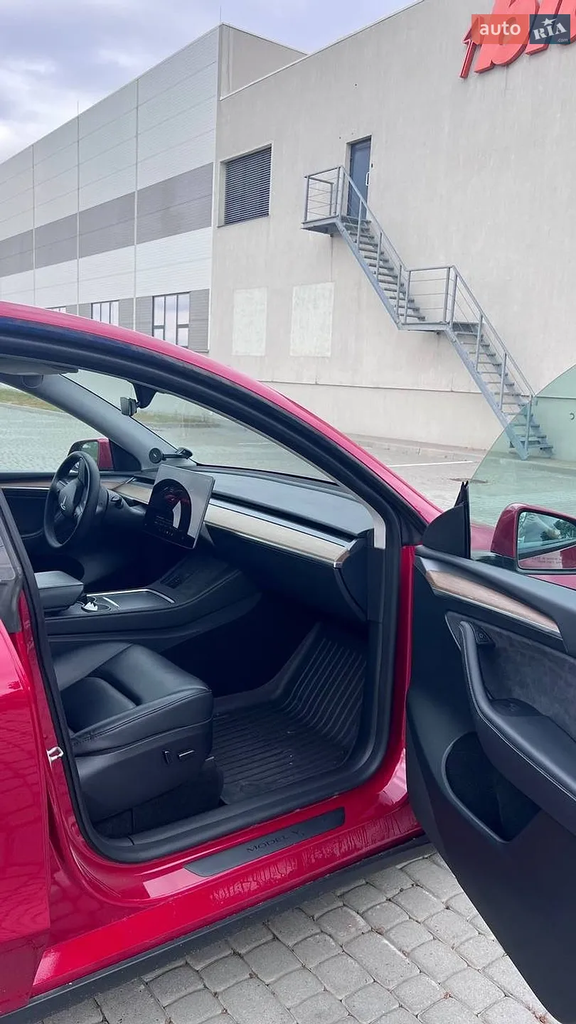 2023 Tesla Model Y - мініатюра 32