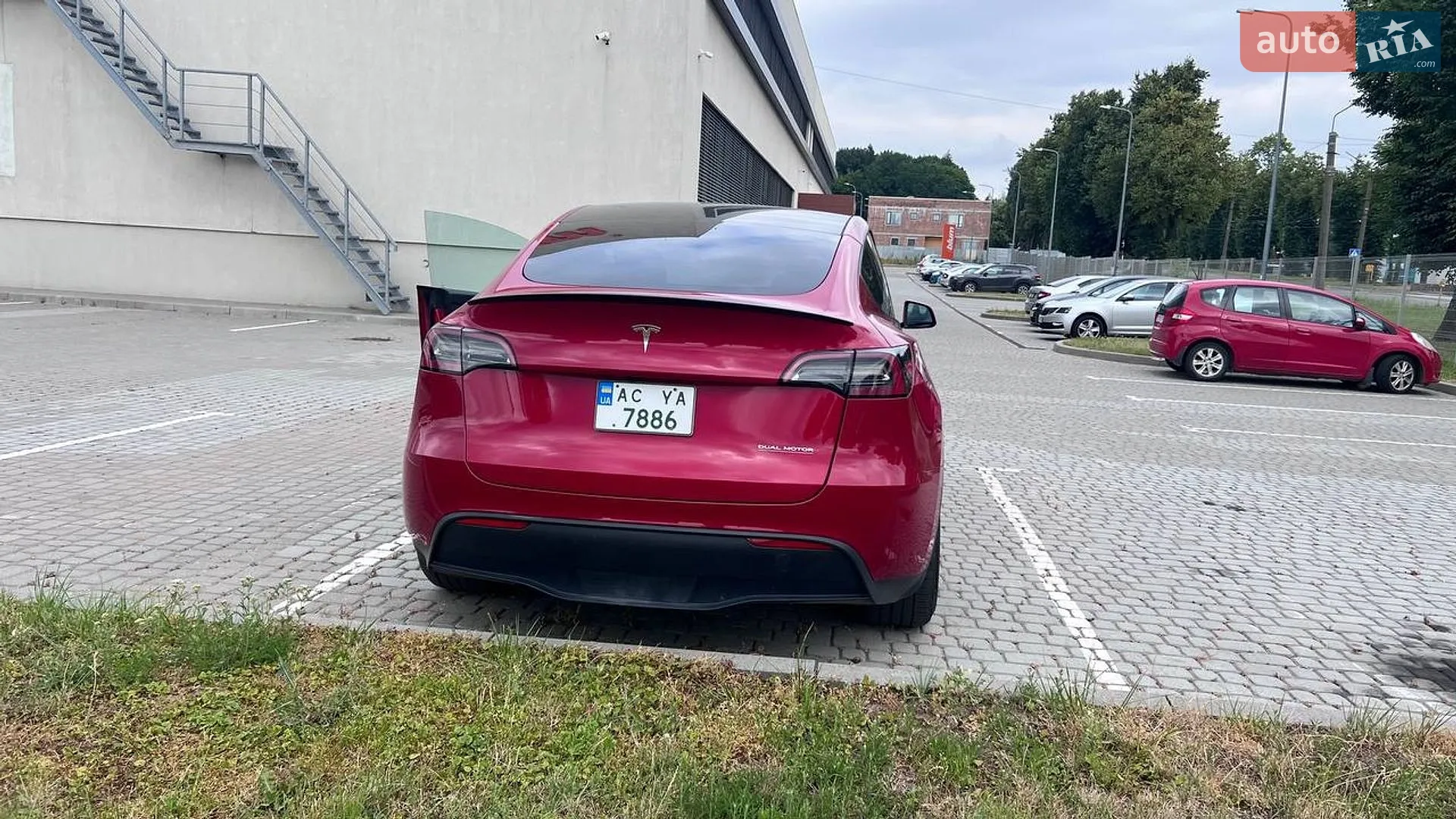2023 Tesla Model Y - мініатюра 18