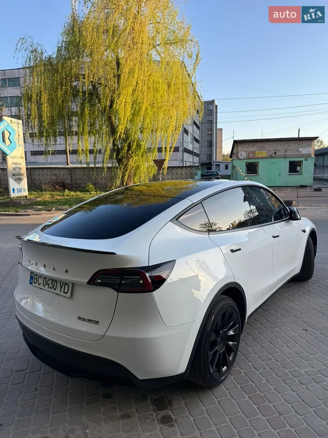 2022 Tesla Model Y - мініатюра 4