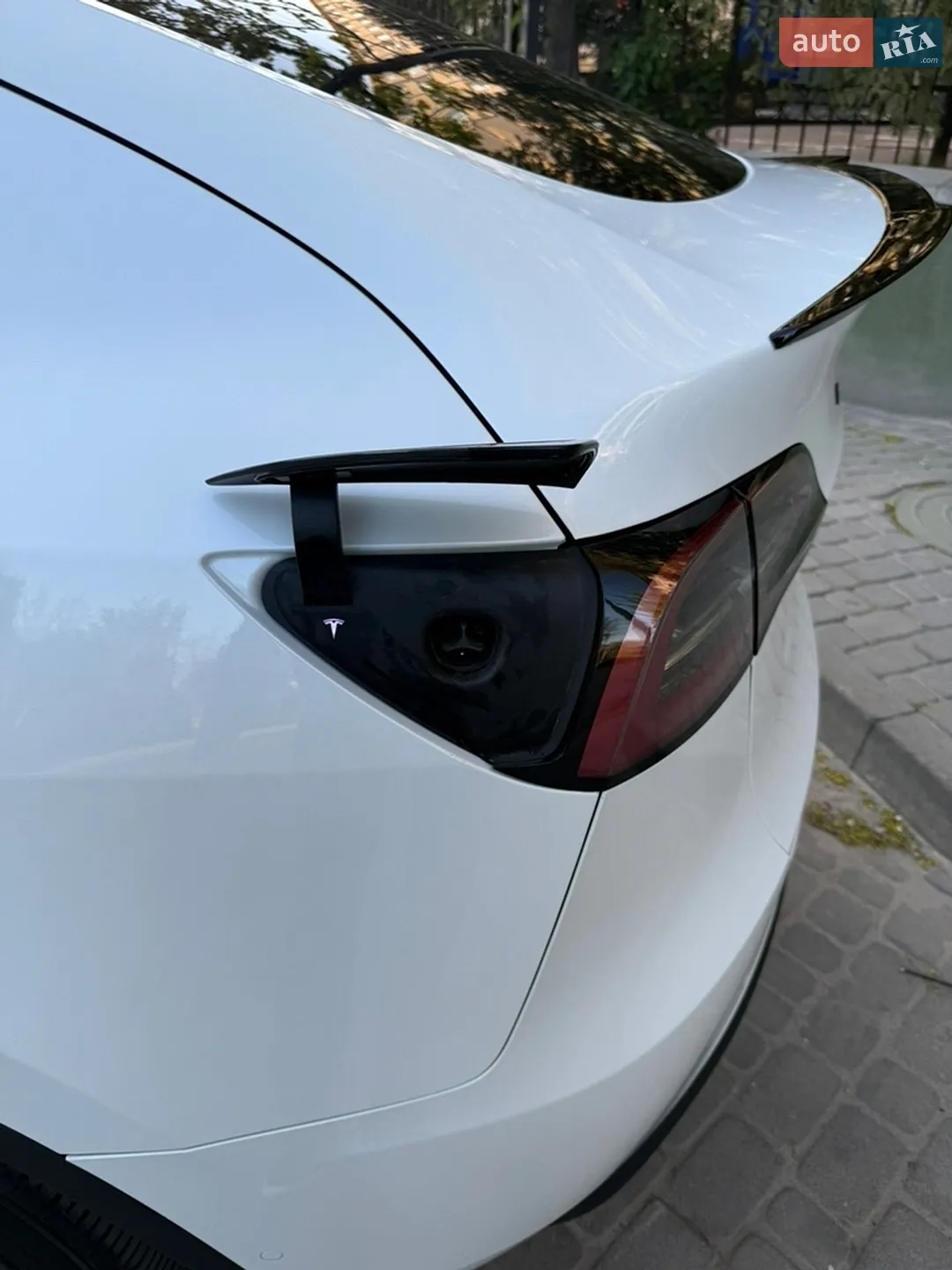 2022 Tesla Model Y - мініатюра 8