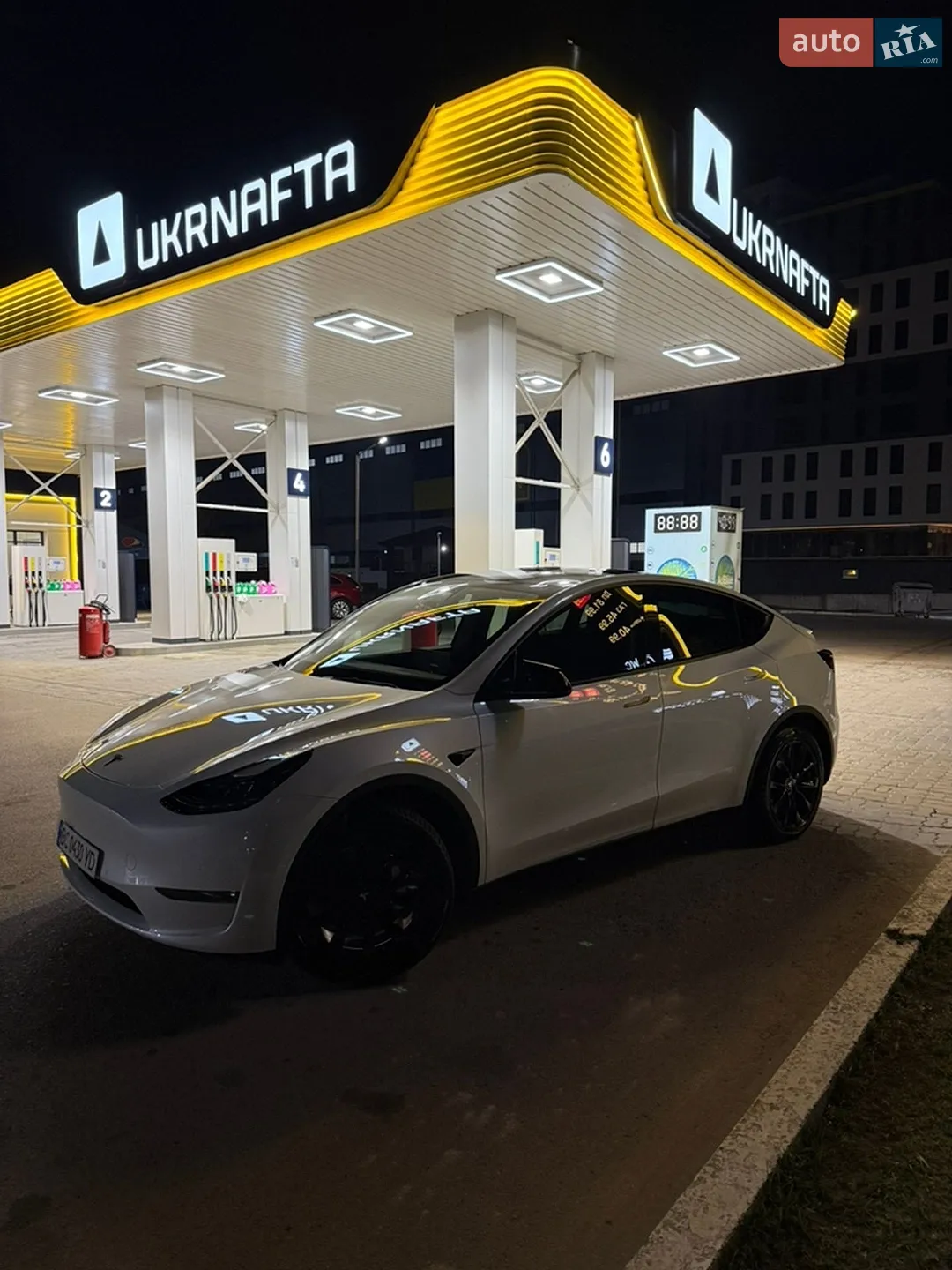 2022 Tesla Model Y - мініатюра 19