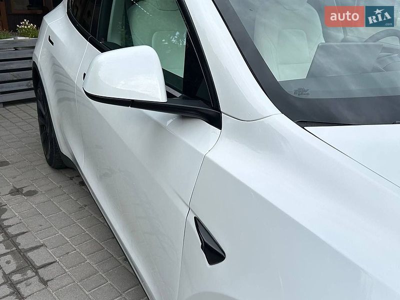 Внедорожник / Кроссовер Tesla Model Y 2023 в Запорожье фото 2 Внедорожник / Кроссовер Tesla Model Y 2023 в Запорожье