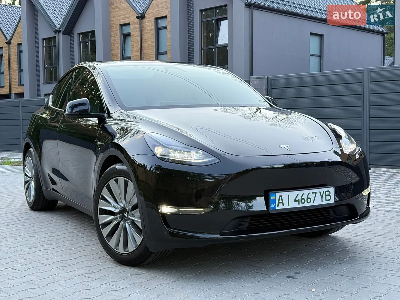 2025 Tesla Model Y - мініатюра 46