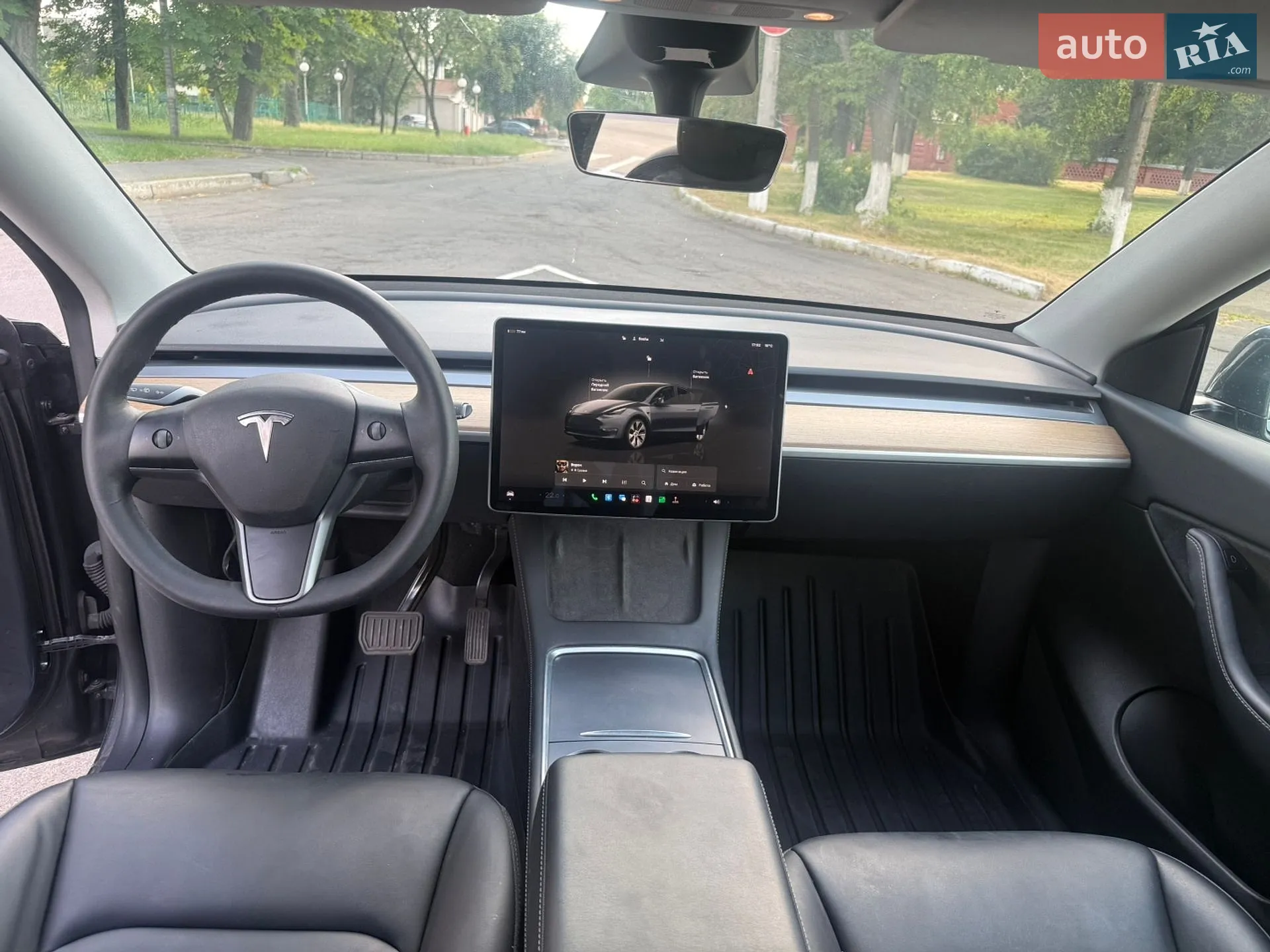 2022 Tesla Model Y - мініатюра 5