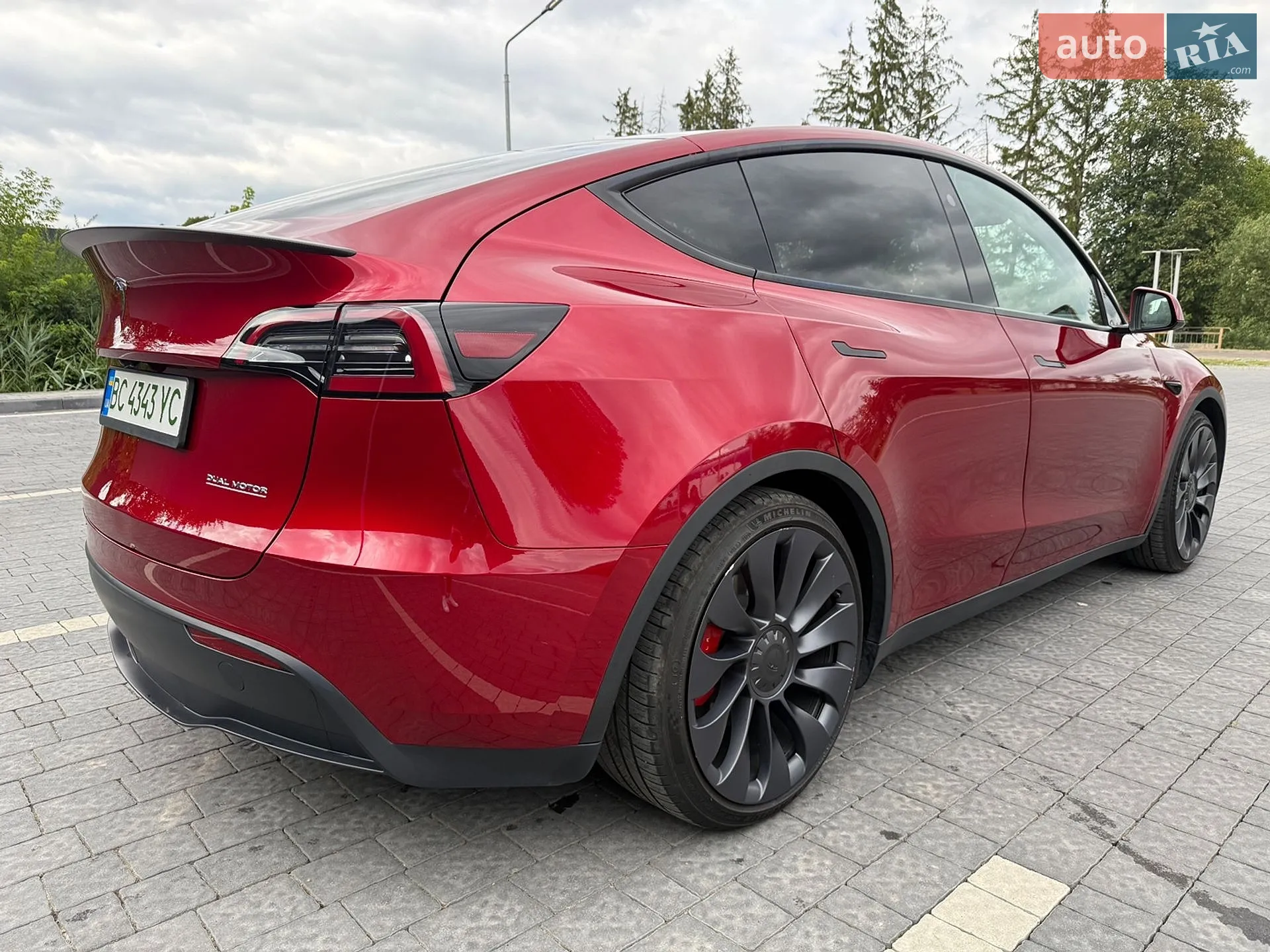 2024 Tesla Model Y - мініатюра 4
