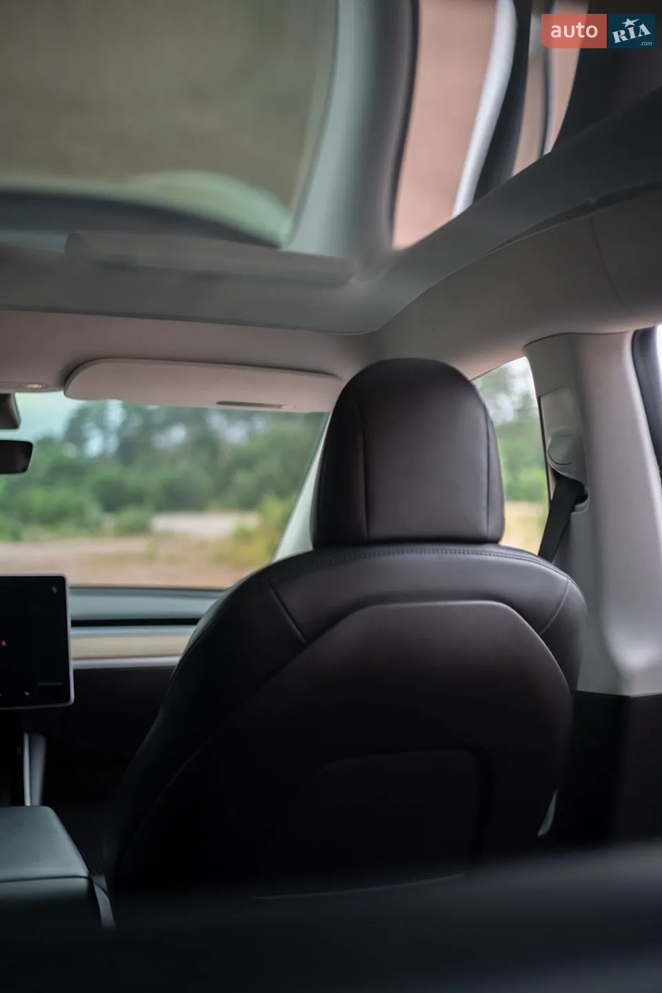 2020 Tesla Model Y - мініатюра 29
