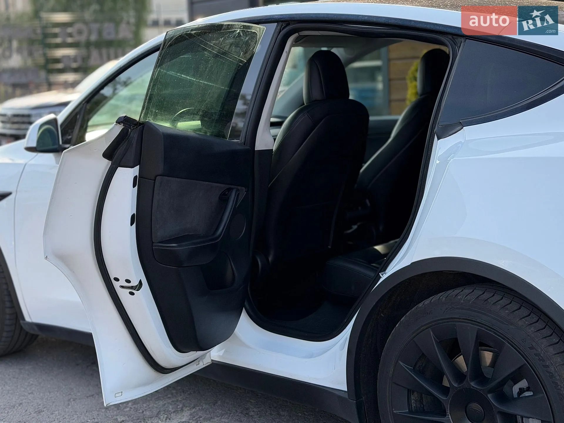 2021 Tesla Model Y - мініатюра 38