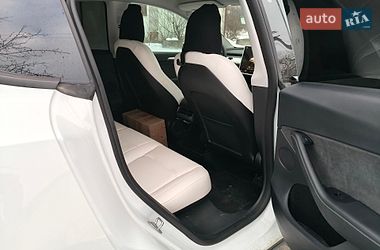 Позашляховик / Кросовер Tesla Model Y 2022 в Івано-Франківську