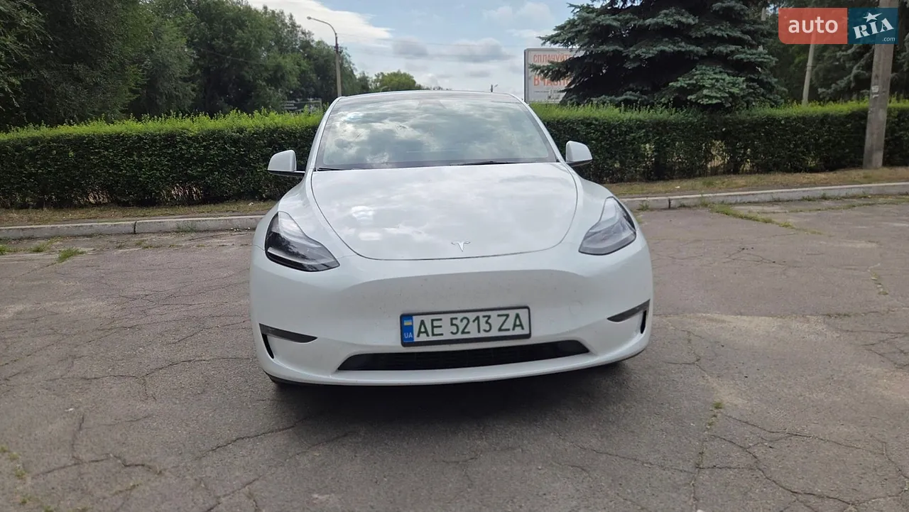 2024 Tesla Model Y - мініатюра 21