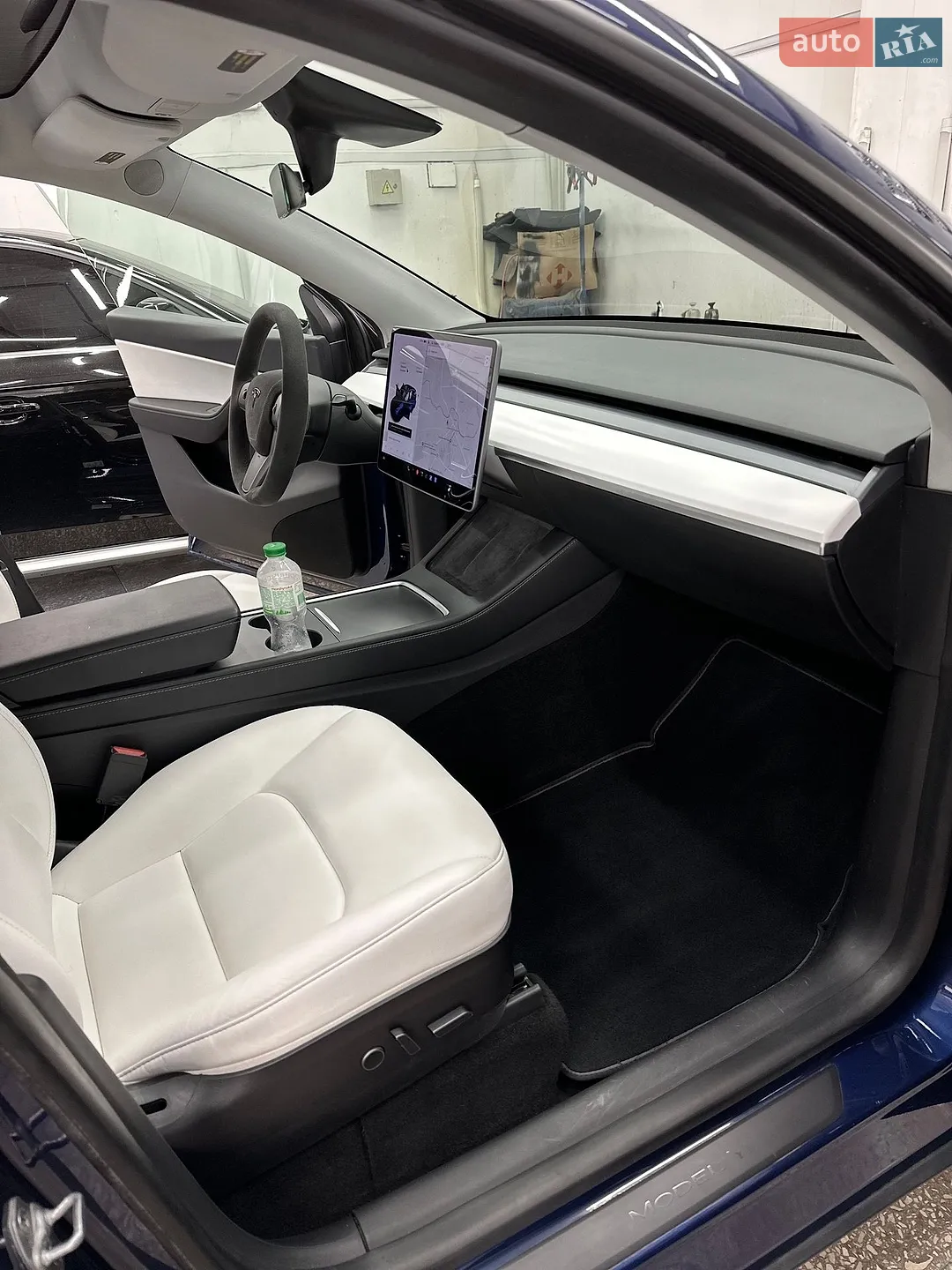 2021 Tesla Model Y - мініатюра 4