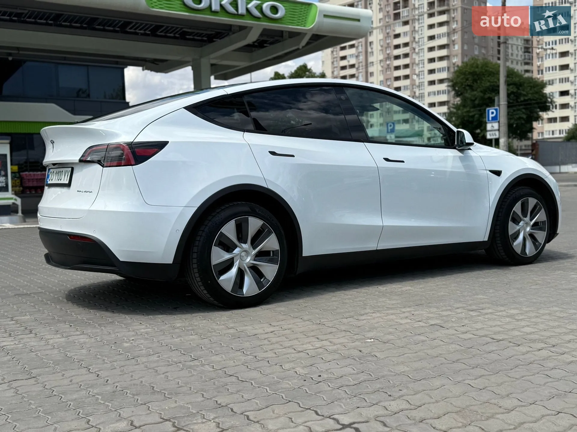 2022 Tesla Model Y - мініатюра 8