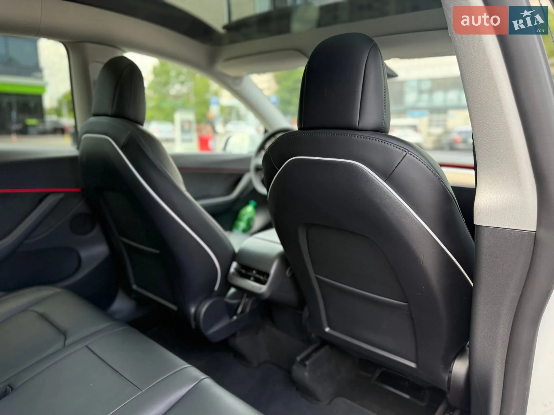 2022 Tesla Model Y - мініатюра 18